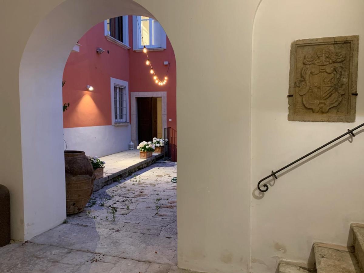 Palazzo Gentilizio De Maffutiis Hotel Auletta Eksteriør billede